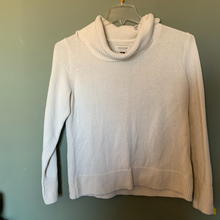 Load image into Gallery viewer, White Turtleneck Sweater
