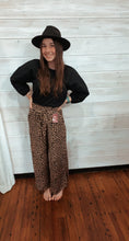 Load image into Gallery viewer, Black Long Sleeve
